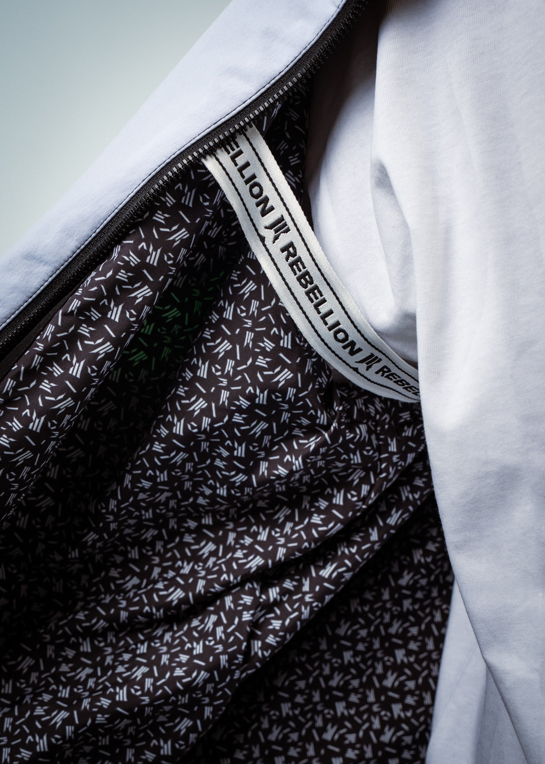 SR Core Track Suit